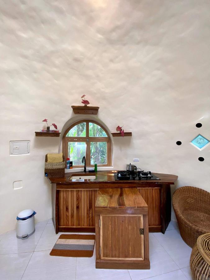Adorable Dome House Villa Puerto Princesa Buitenkant foto